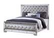 Gloria Contemporary Style Queen Bed in White finish Wood image