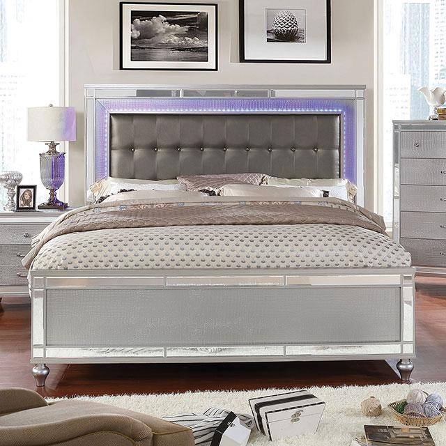 Brachium Queen Bedroom Set Silver