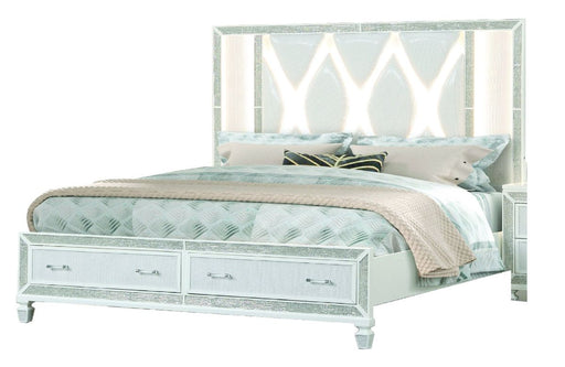 Galaxy Home Crystal Queen Bed in White image